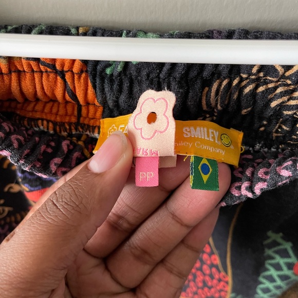 Farm Rio X Smiley Pop Jungle Smiley® Sweatpants - Picture 9 of 15